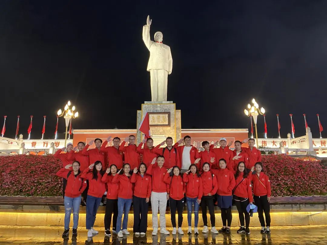 熔炼团队 共创辉煌丨冠荣集团旅游拓展活动圆满结束(图9)